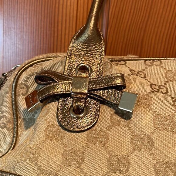 Gucci Authentic woman’s purse - Picture 3 of 16